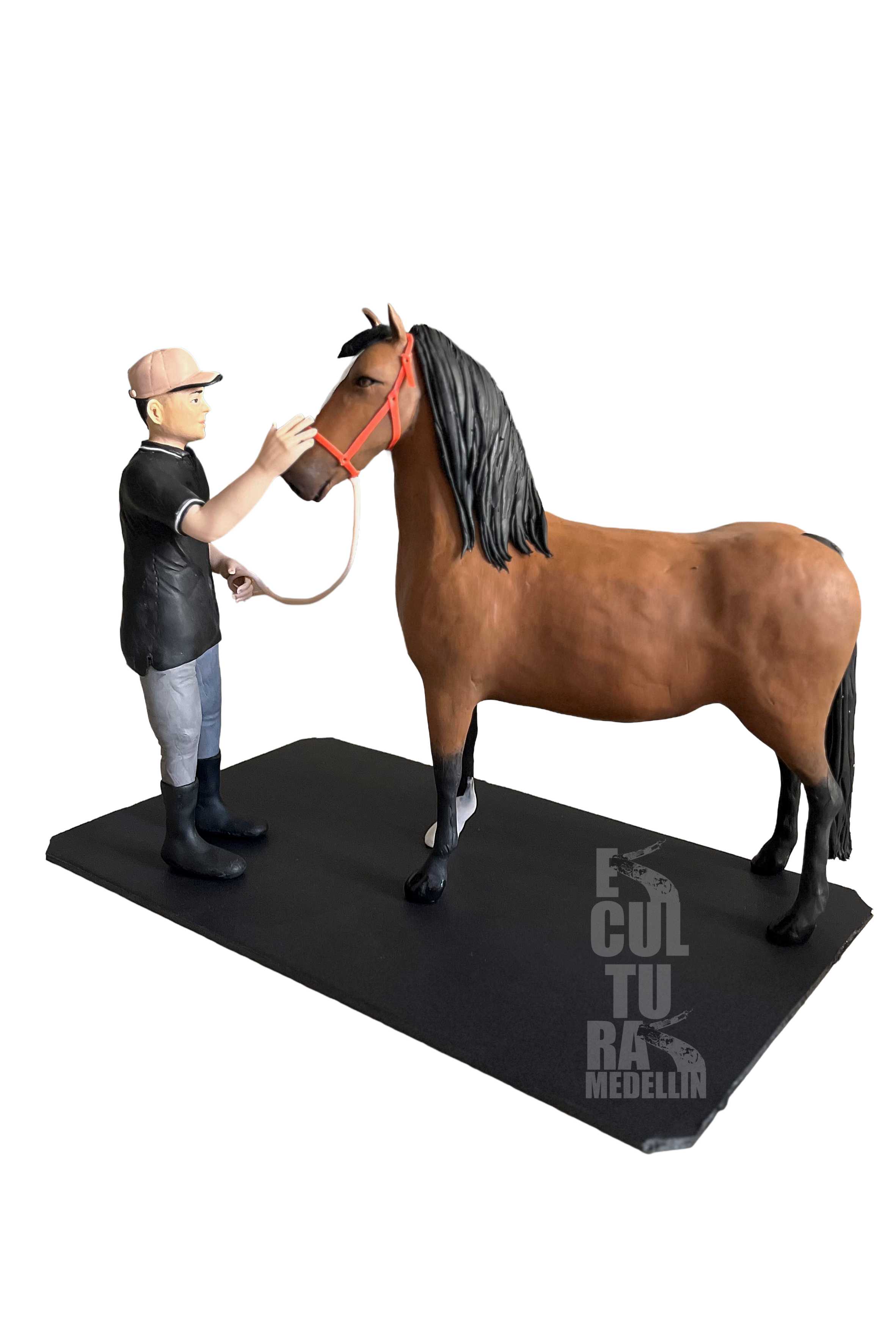 ESCULTURA PEQUEÑA DUEÑO CON CABALLO